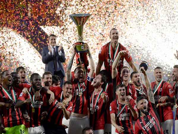 Đội hình AC Milan mạnh nhất trong lịch sử