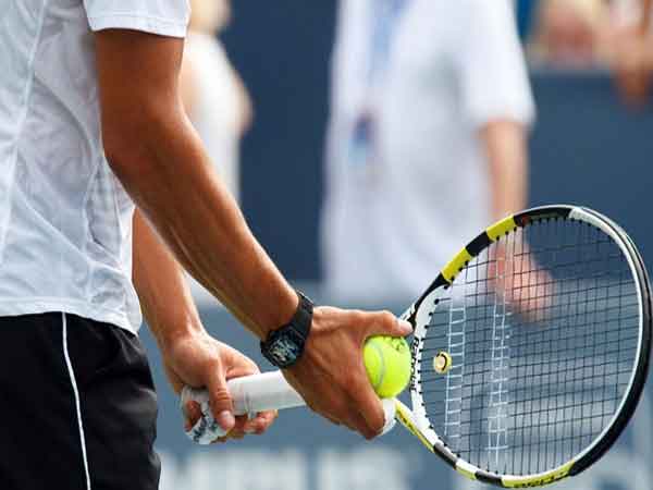 Cách căng dây vợt tennis thường gặp