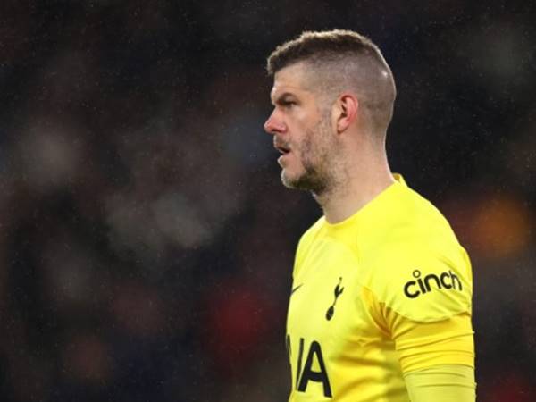 Fraser Forster là ai