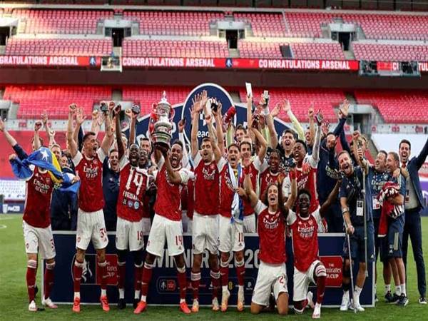 Câu lạc bộ Arsenal: Khám phá lịch sử, thành tích vĩ đại