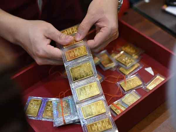 Có nên tích trữ vàng hay không?
