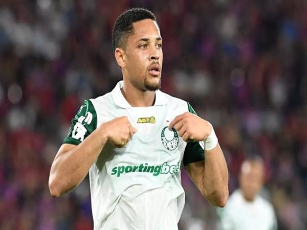 Chuyển nhượng MU: Nhắm Vitor Roque để đặt hy vọng