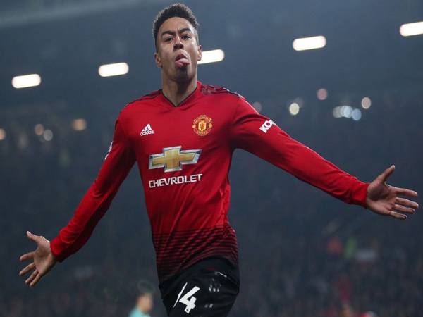 Jesse Lingard từng khoác áo những đội bóng nào?