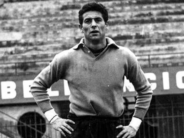 thủ môn AC Milan huyền thoại