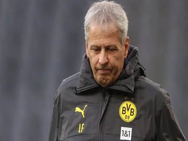 Huấn luyện viên Lucien Favre