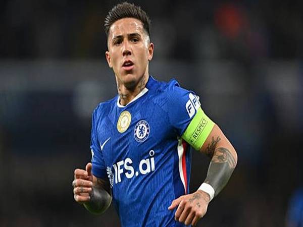 Enzo Fernandez đứng trước tương lai bất định